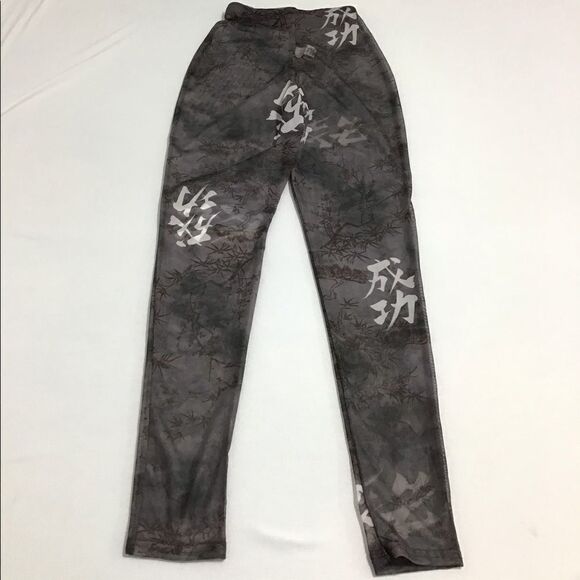 PRETTYLITTLETHING Grey Oriental Mesh High Waisted Leggings - Picture 2 of 6
